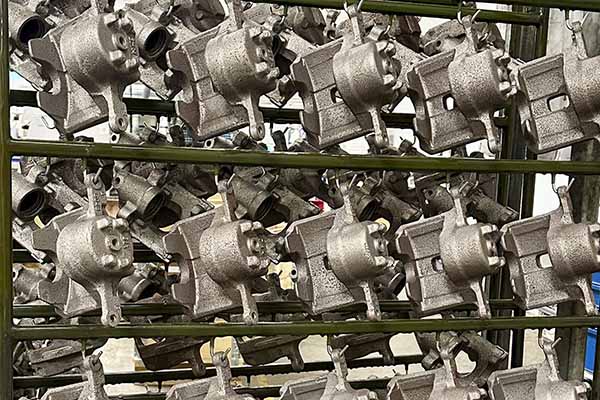 Budweg Caliper A/S har i over 40 år renoveret brugte bremsekalibre